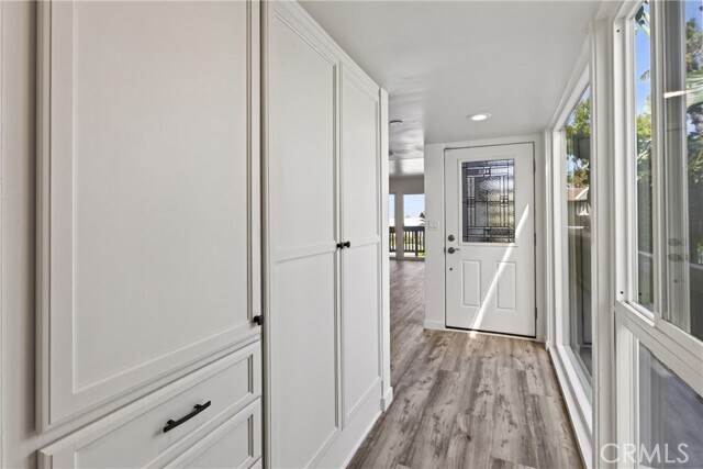 Building Photo - 440 3rd St