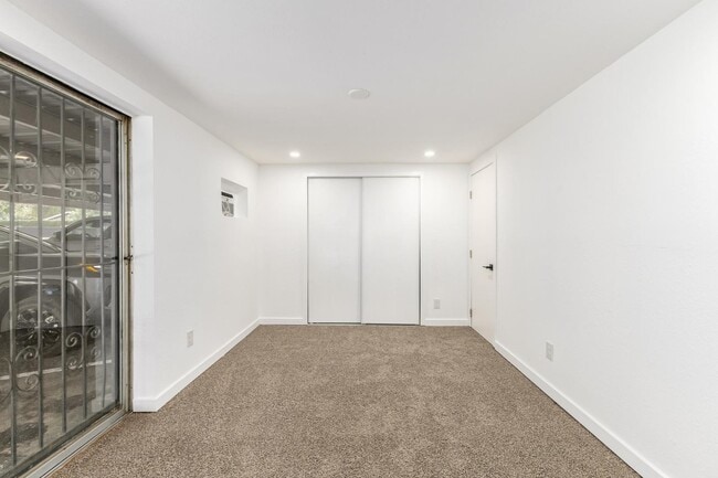 Building Photo - 6935 E 4th St