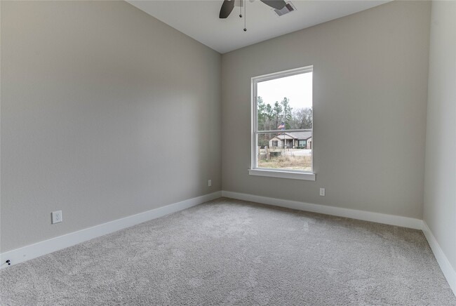 Building Photo - 1037 Rd 6609