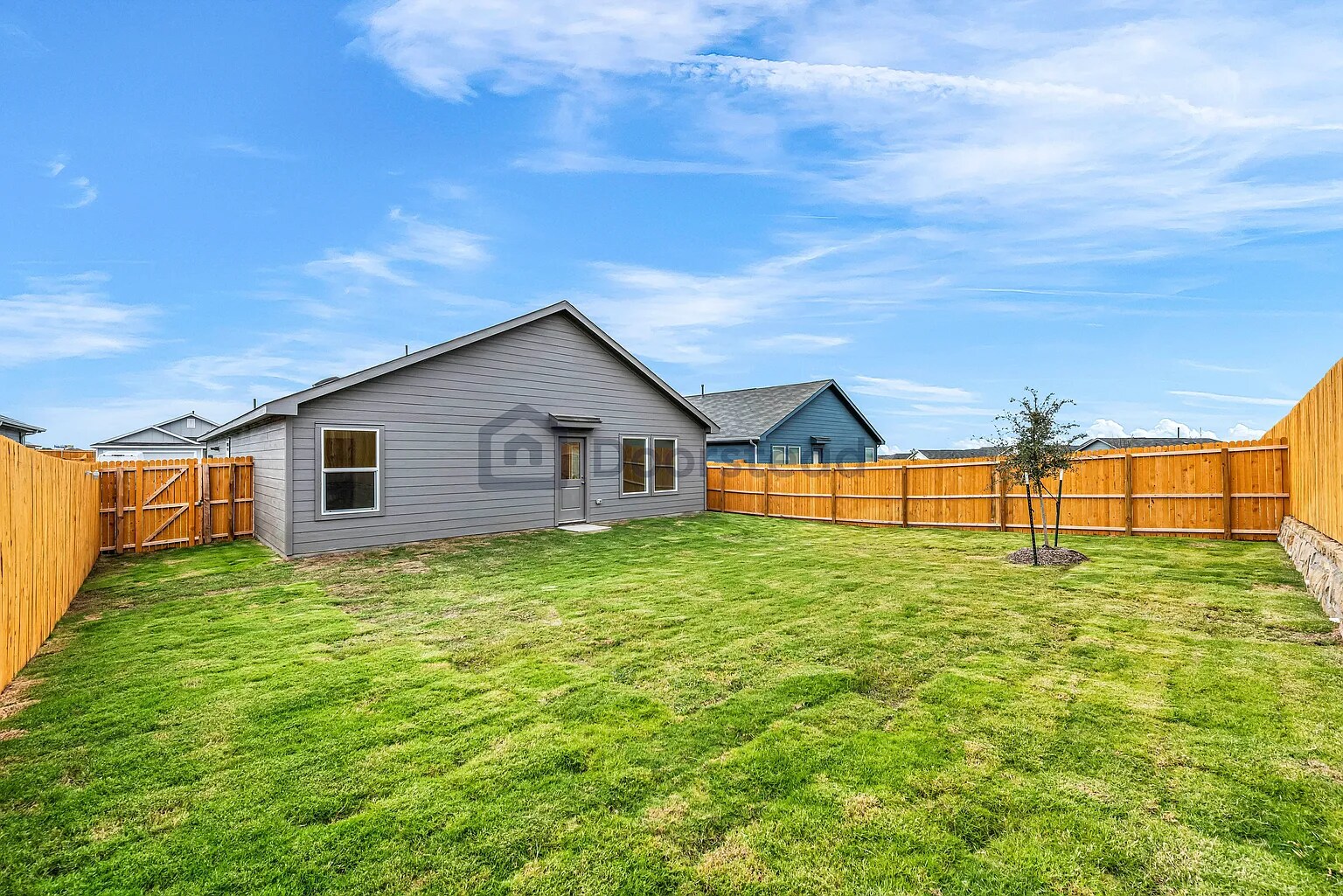 Building Photo - 3012 Yellow Pine Ave