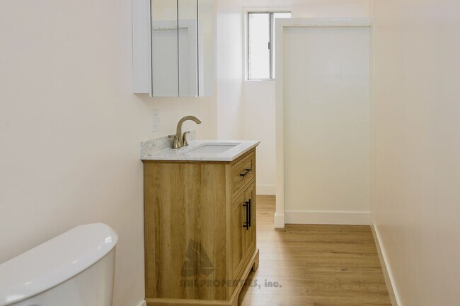 Building Photo - Newly remodeled 5-bedroom, 2.5-bath home in Cypress