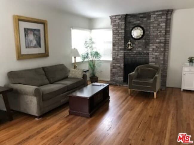 Building Photo - 3251 Blair Dr