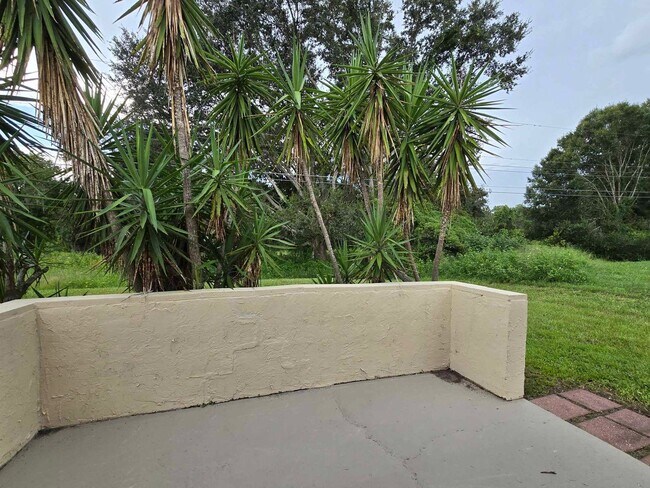 Building Photo - 3210-3212 Julia Ct