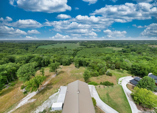Building Photo - 3521 N Stadium Blvd