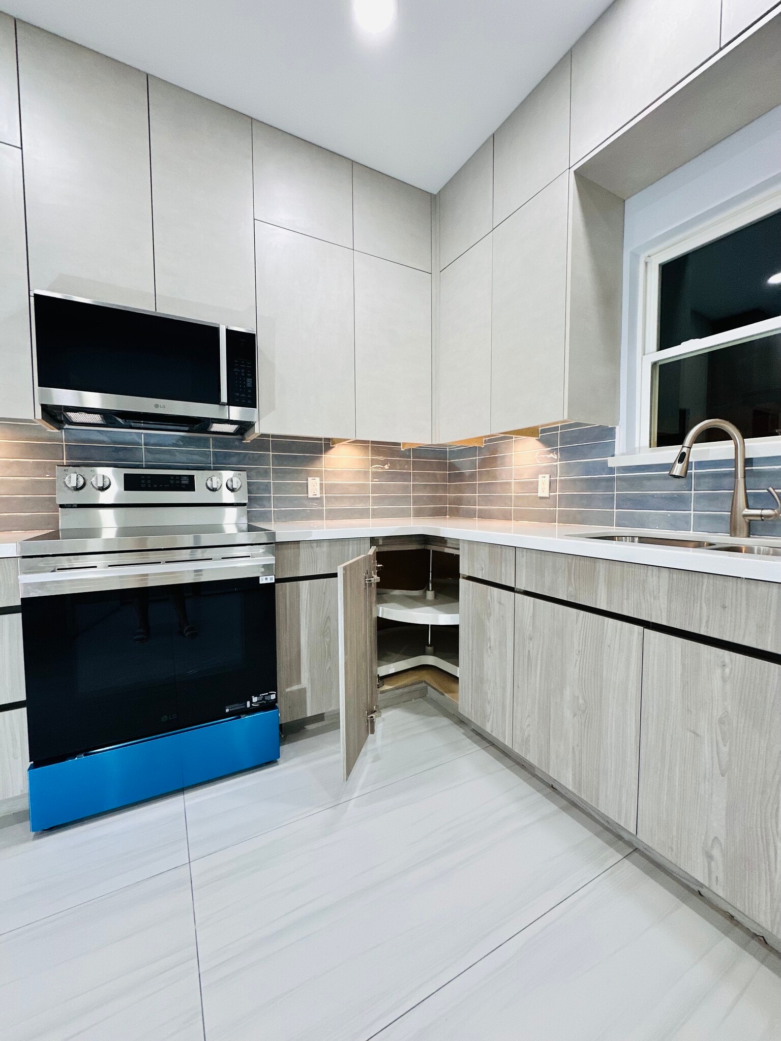 A lot of cabinets - 11313 N 25th St