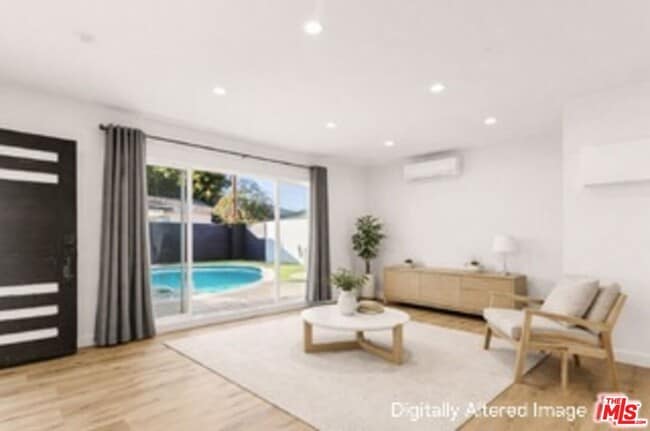 Building Photo - 16835 Halper St