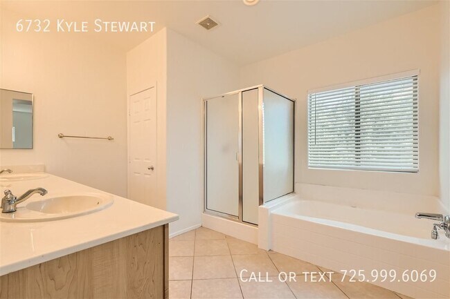 Building Photo - 6732 Kyle Stewart Ct