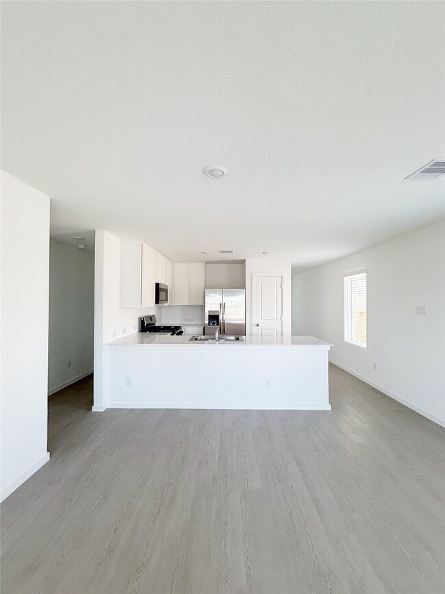 Building Photo - 14704 S Ascot Bnd Cir