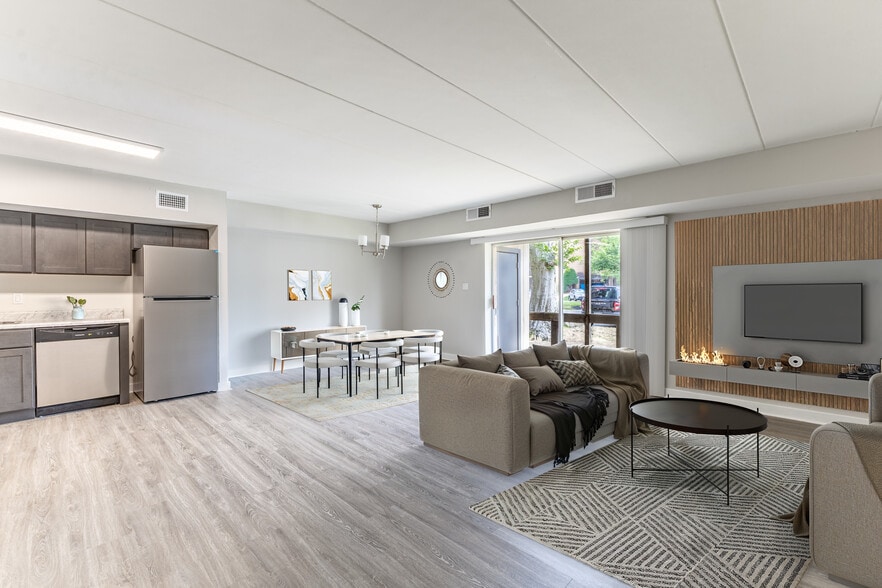 Primary Photo - The Colony Apartments