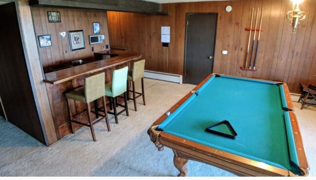 Building Photo - "Million Dollar Views" This home offers br...