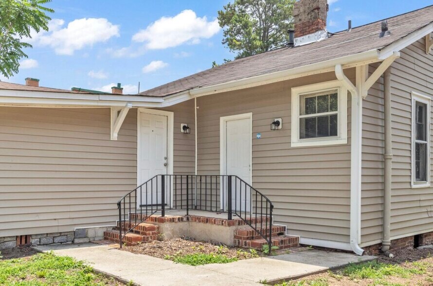 Building Photo - 209 Ellis St