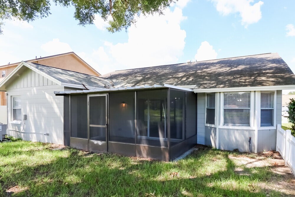 Building Photo - 227 Belfort Pl