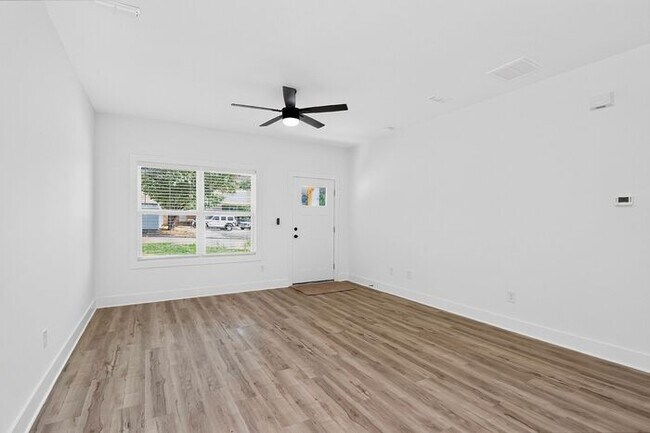 Building Photo - Brand New 3BD/2.5BA Single Family Home in the Heart of Monroe, NC!
