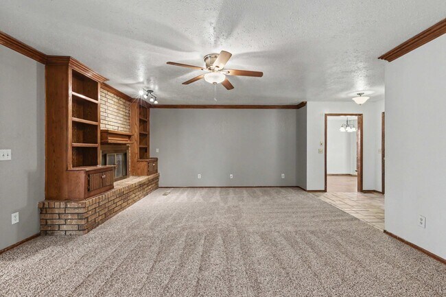 Building Photo - 3801 Western Heights Ave