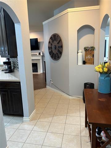 Building Photo - 221 Spring Hollow Dr