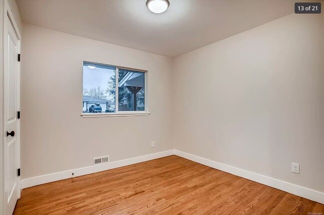 Building Photo - 13841 Braun Dr