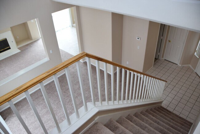 Building Photo - 7729 Paseo Vista Dr
