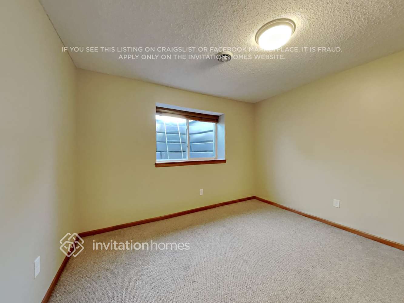 Building Photo - 11169 Walnut Ln