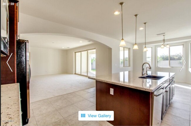 Building Photo - Stunning 5 BD, 4.5 BA home located in the ...