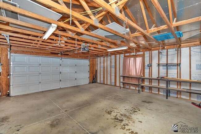 Building Photo - 10439 E 37th St