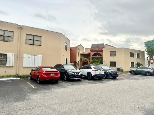 Building Photo - 10237 NW 9th St Cir