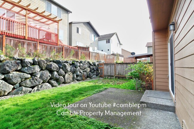 Building Photo - 17321 13th Dr SE