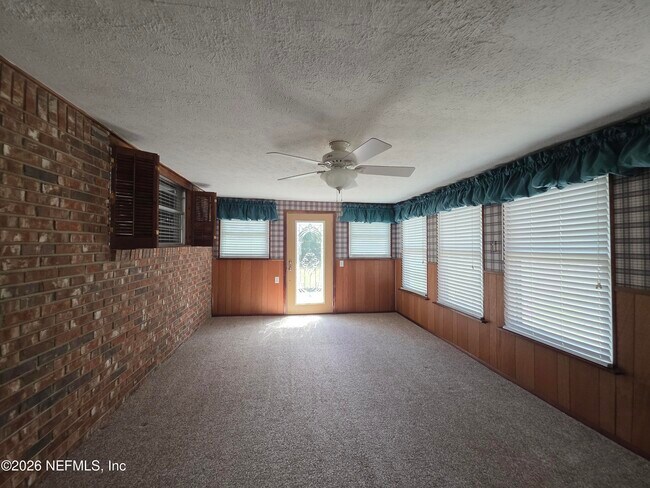 Building Photo - 8879 Heavenside Ct