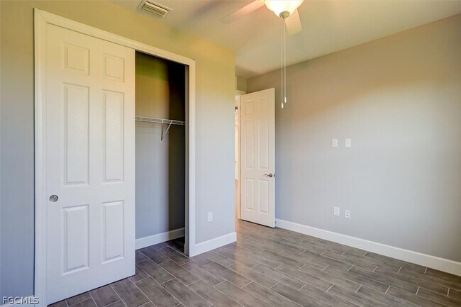 Building Photo - 4313 NW 27th Terrace