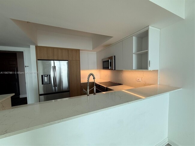 Building Photo - 140 S Dixie Hwy