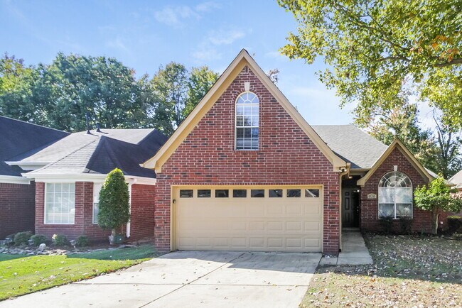 Primary Photo - 8457 Regal Bend Dr
