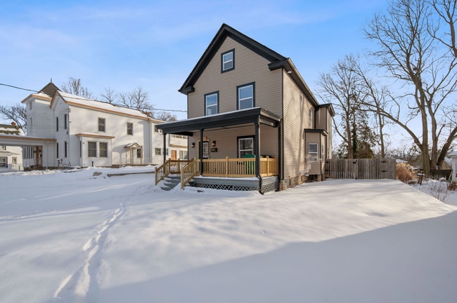 Building Photo - 4414 Whetsel Ave