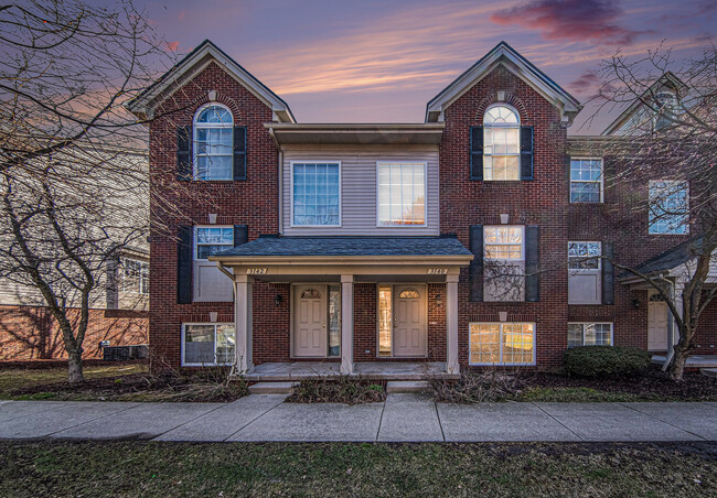 Primary Photo - 3140 Promenade Cir