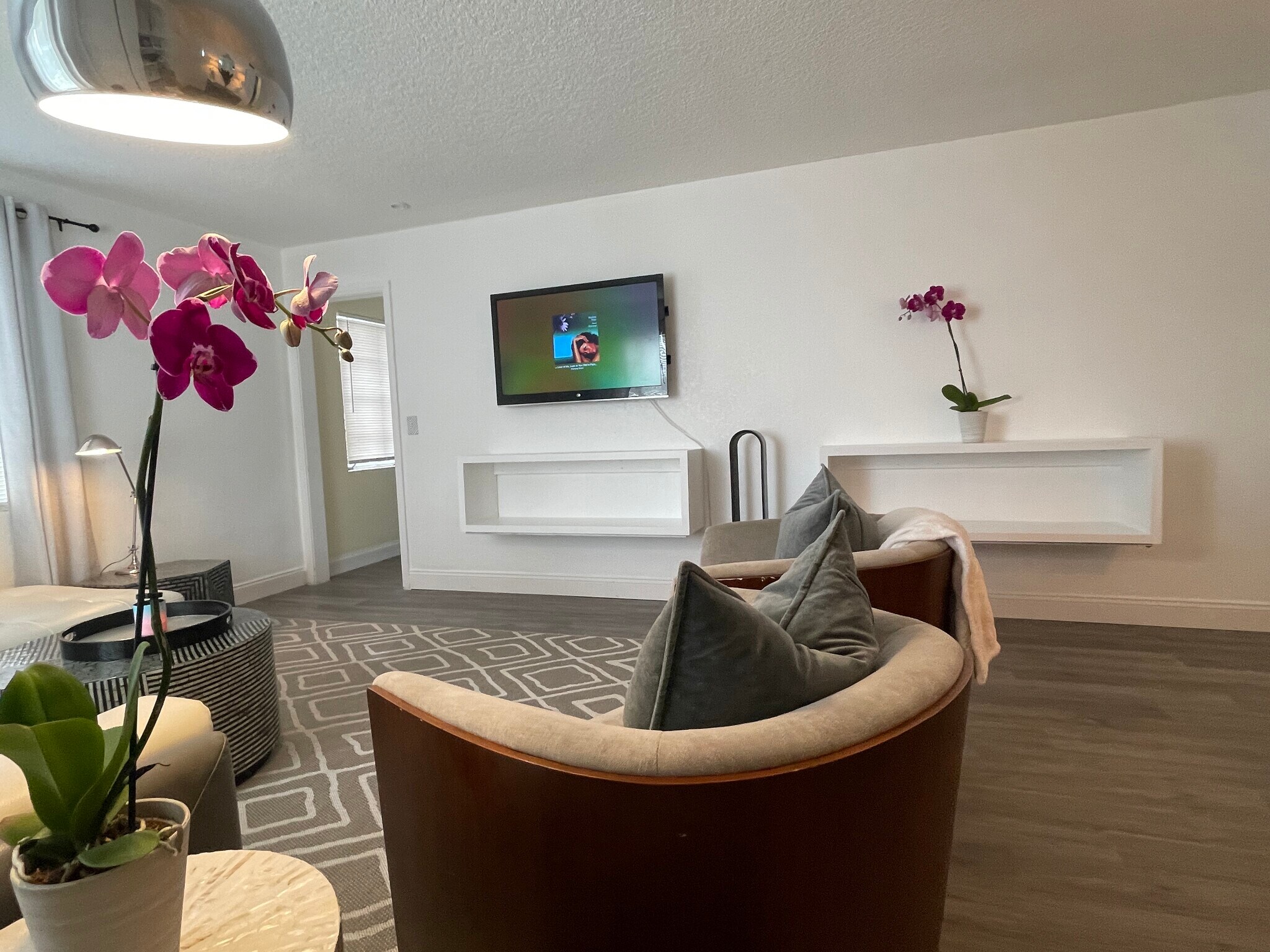 Building Photo - 3902 Westview Ave