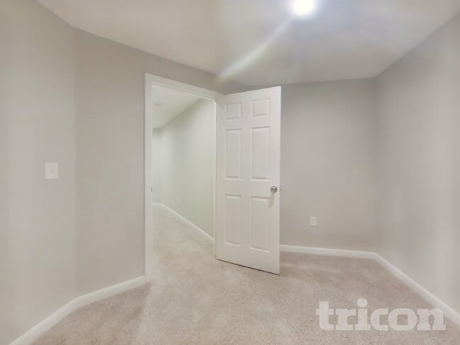 Building Photo - 4116 Killington Ct