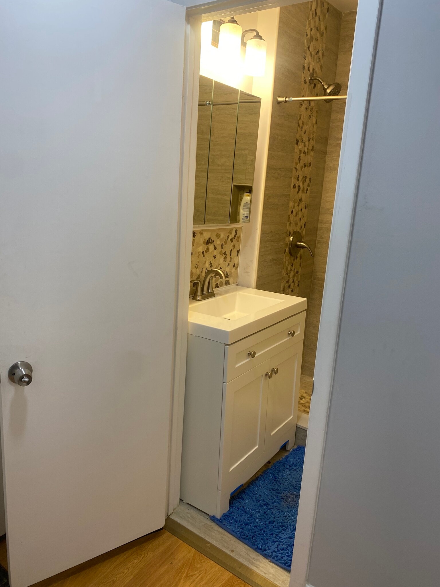 Building Photo - 2523 Sidney Ave