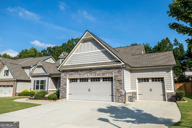 Building Photo - 2539 Tomoka Dr