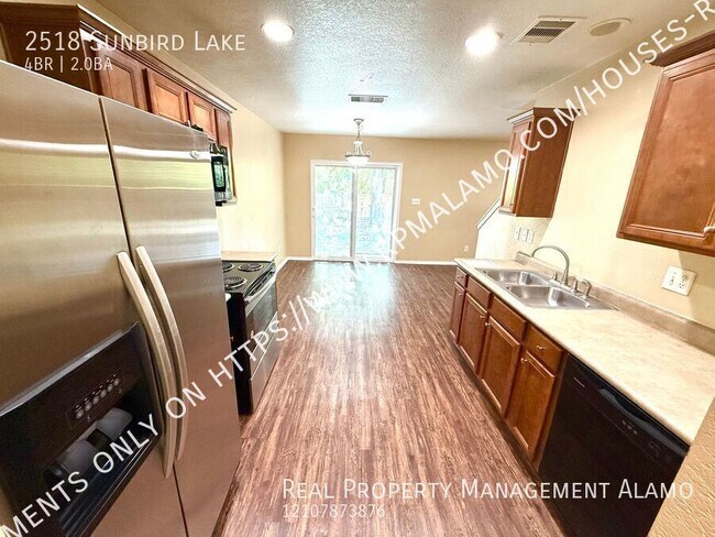 Building Photo - 2518 Sunbird Lk