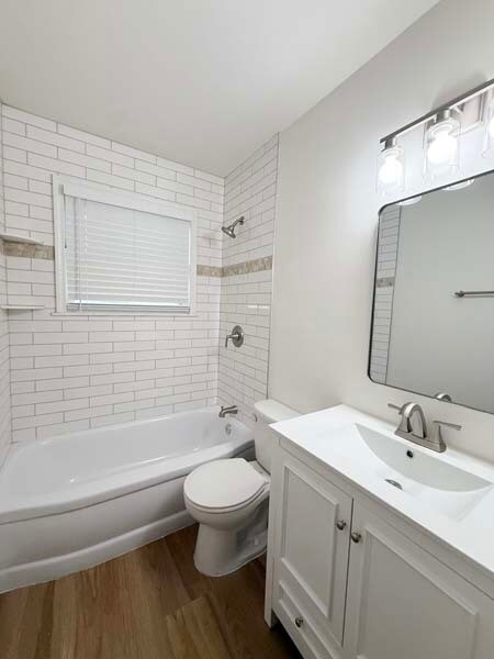 Building Photo - 121 N 28th St