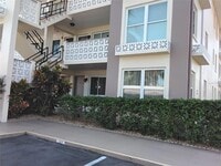 Building Photo - 1235 S Highland Ave