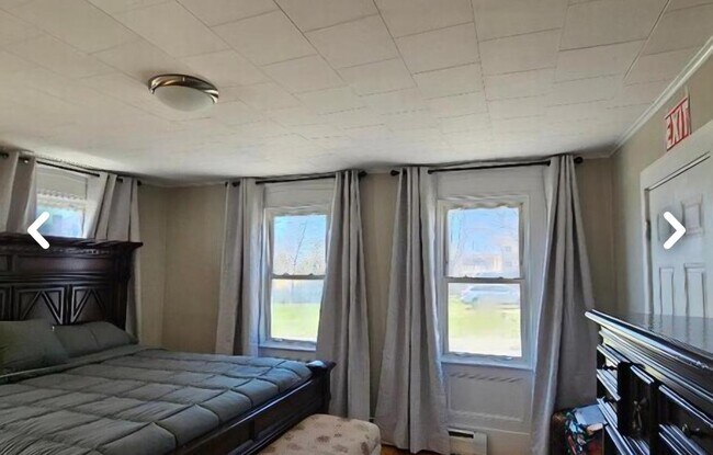 Building Photo - 20 Brown St