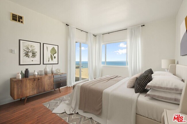 Building Photo - 18103 Coastline Dr