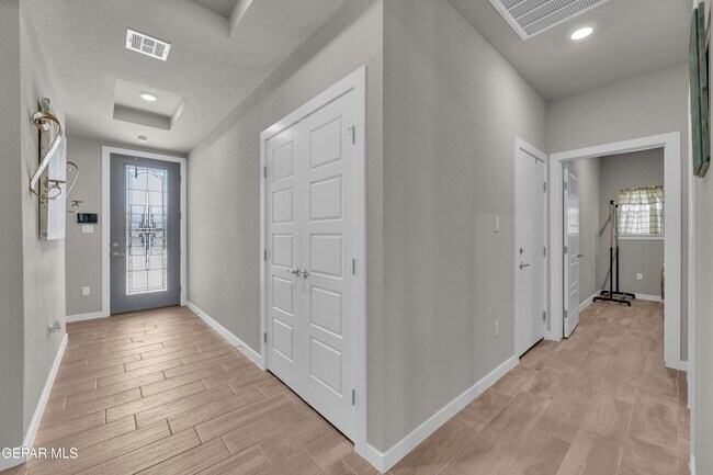 Building Photo - 12603 Cody Kyle CT