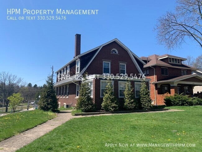 Primary Photo - 1205 Ridge Rd NW