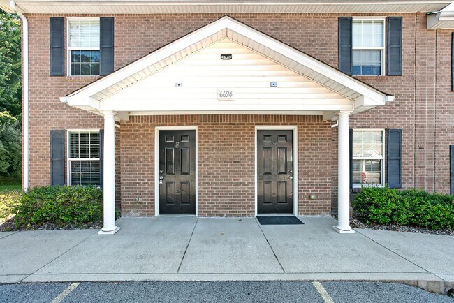 Building Photo - 6622 S Wilson Rd
