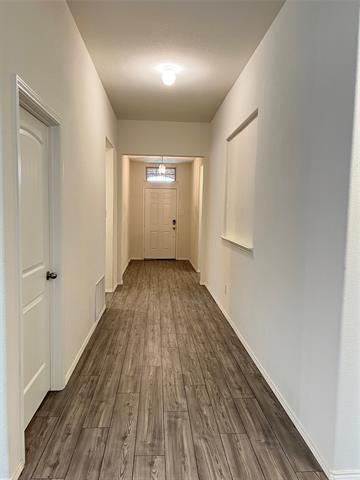 Building Photo - 1450 Acmite Ave