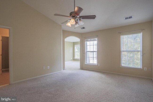 Building Photo - 6513 Trask Terrace