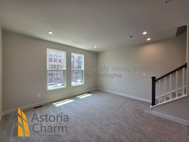 Building Photo - 2928 Maisel St