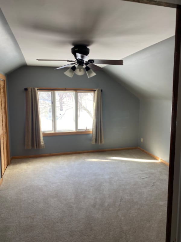 Building Photo - 118 S 8th St