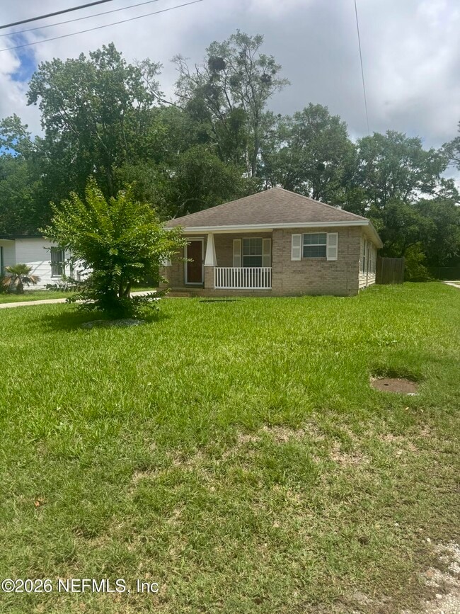 Building Photo - 5227 Bunche Dr