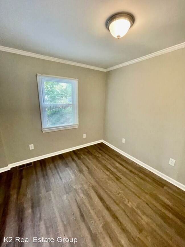 Building Photo - 2 br, 1 bath House - 1108 Baker Blvd